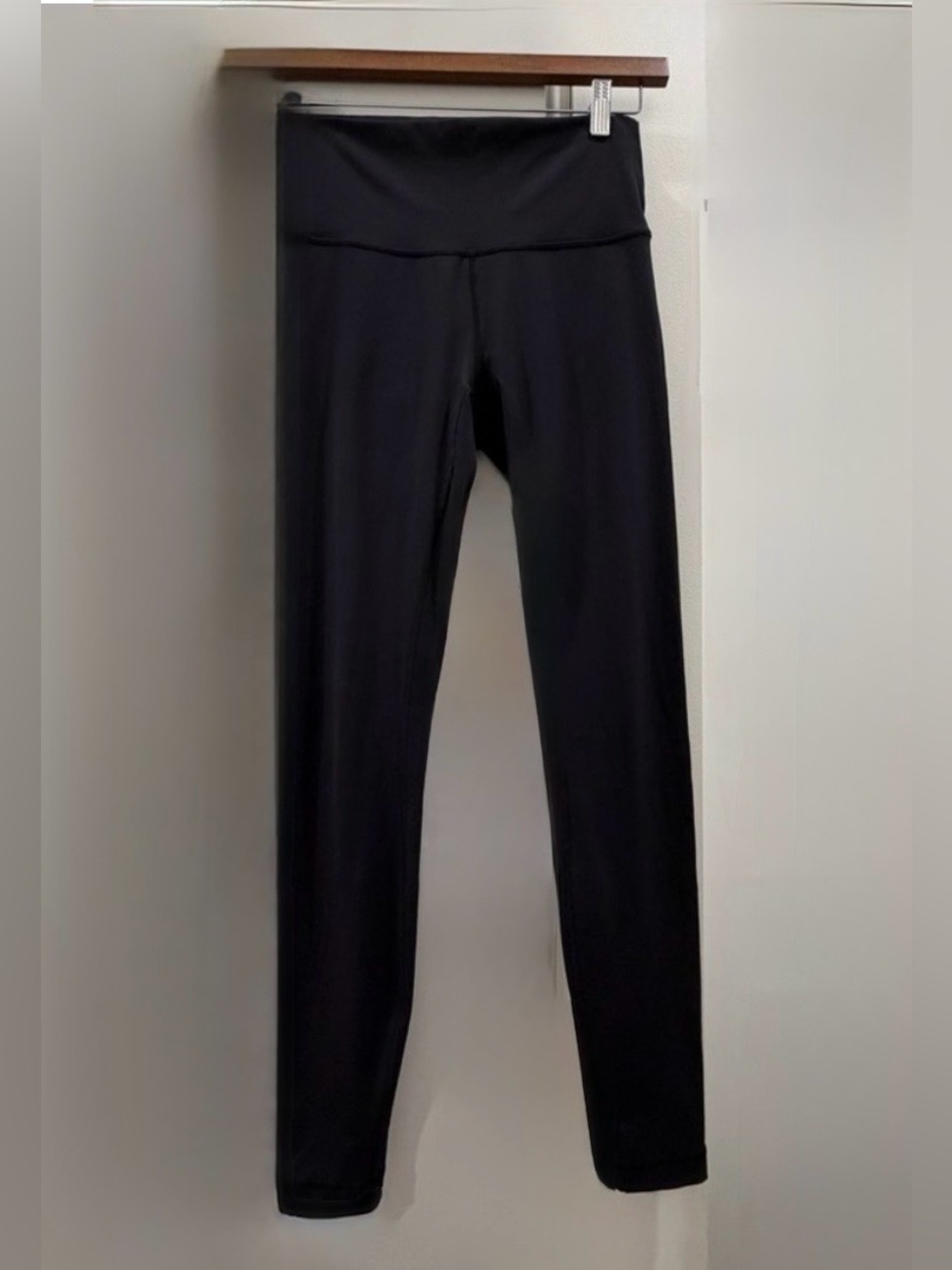 lululemon athletica Black High-Waist Align Leggings SZ 6 - Picture 1 of 6